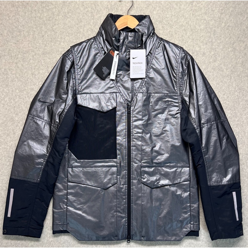 NWT Nike Sportswear Womens Tech Pack 3-in-1 Field‎ Jacket Metallic Silver Small